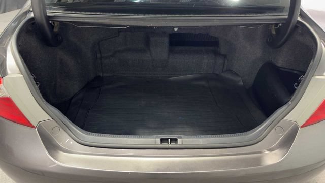 Used 2015 Toyota Camry XLE FWD image 33