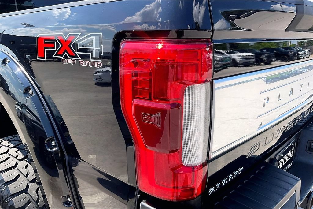 Used 2019 Ford F350 Platinum w/ Platinum Ultimate Package AWD/4WD image 39