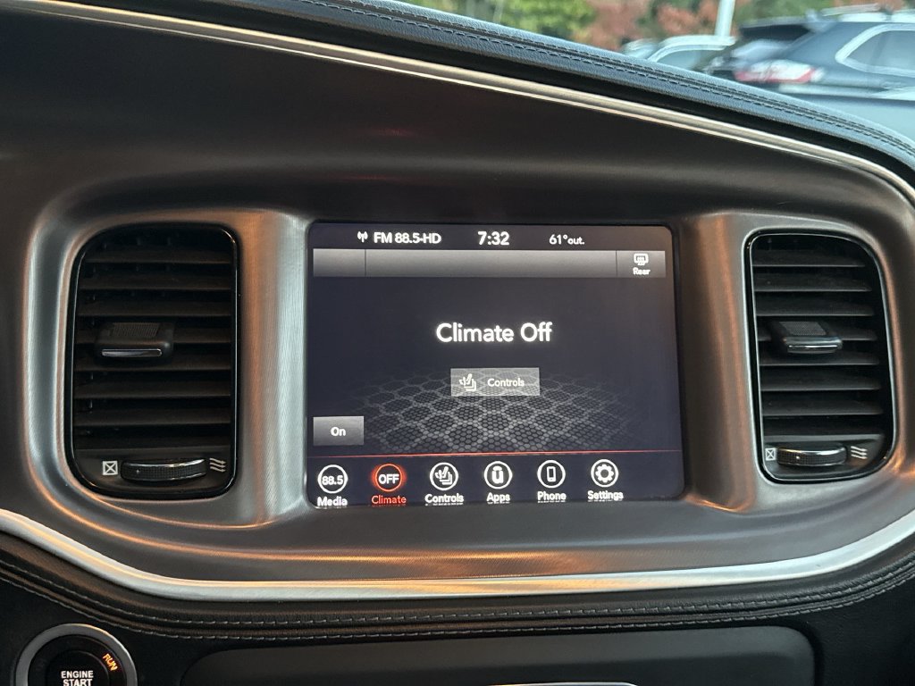 Used 2020 Dodge Charger SXT w/ Plus Group RWD image 12