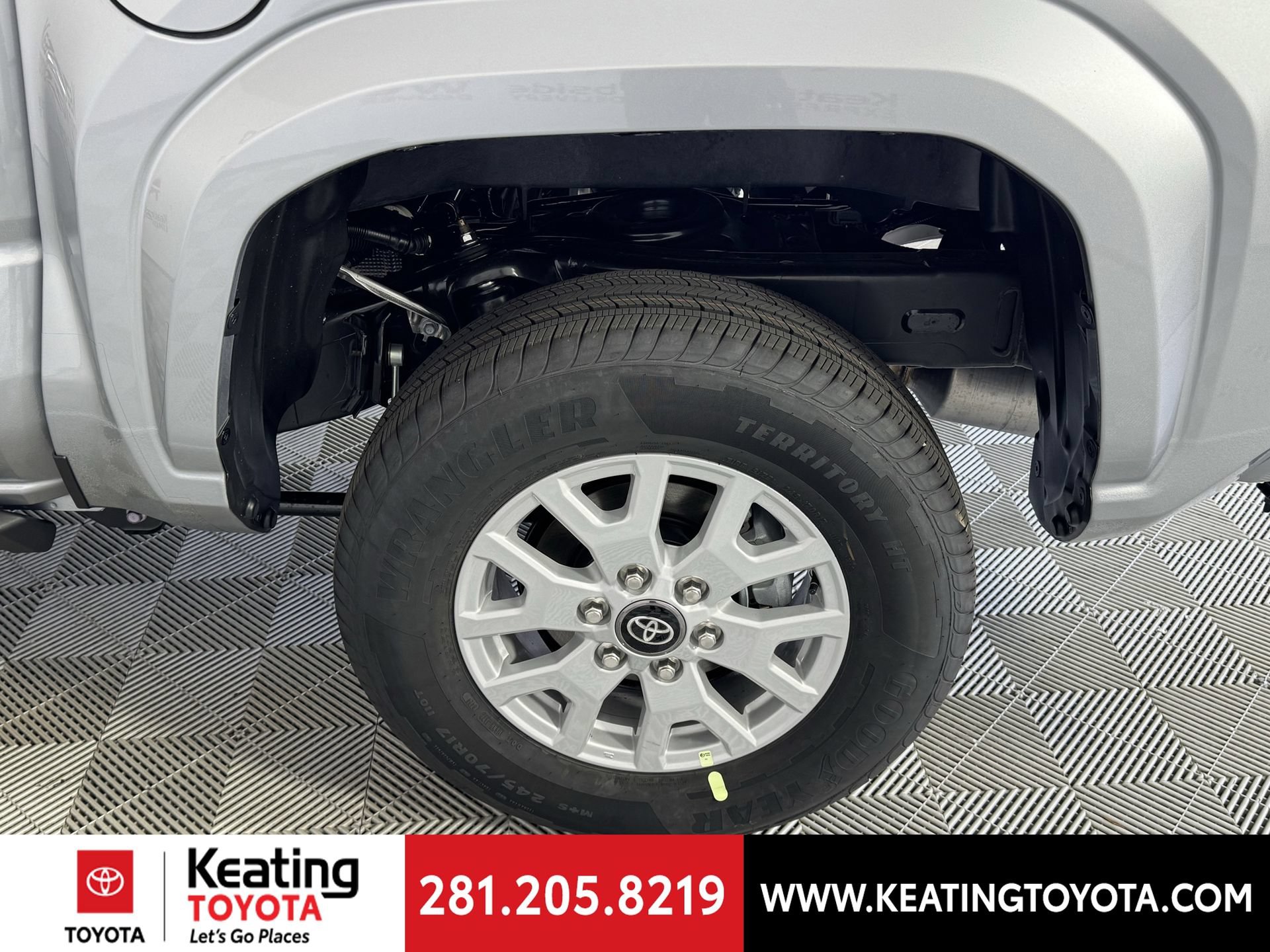 Used 2026 Toyota Tacoma SR5 AWD/4WD image 15