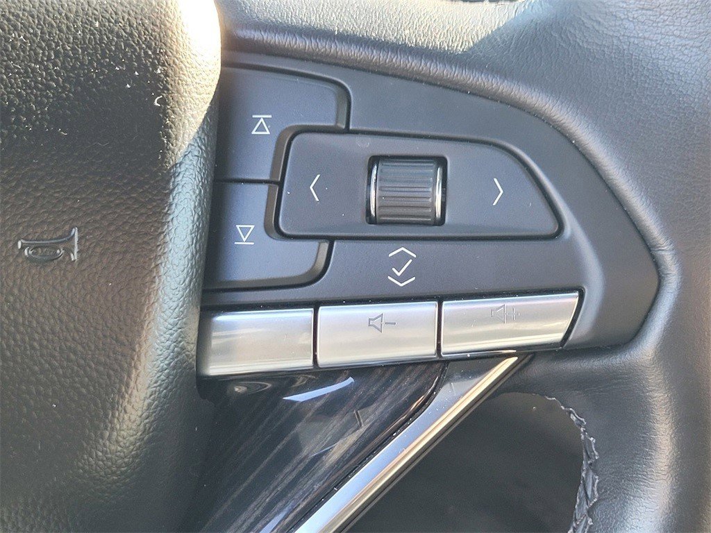 Certified 2024 Cadillac XT6 Premium Luxury w/ Technology Package image 23