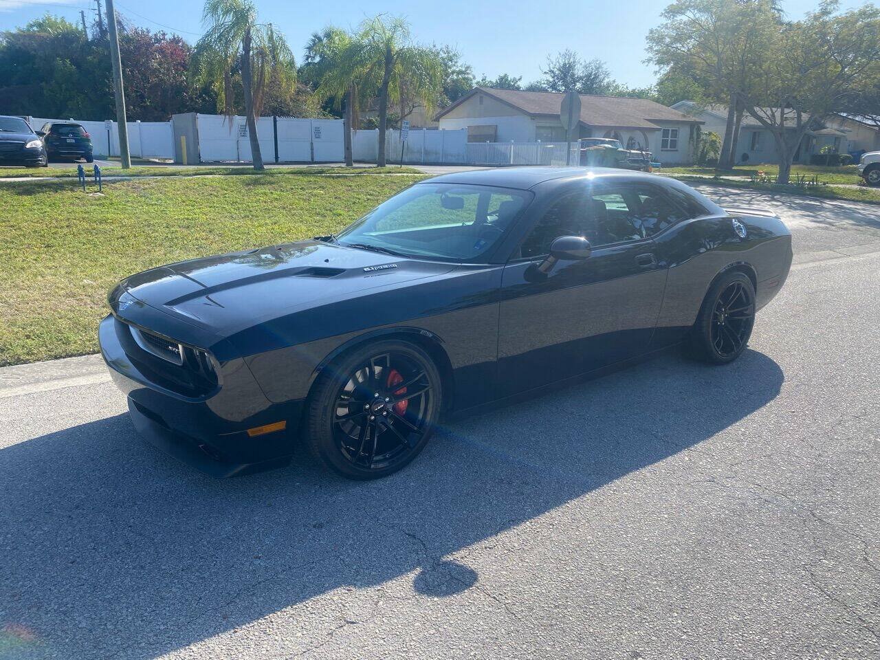 Used 2009 Dodge Challenger SRT8 w/ SRT Option Group II RWD image 1