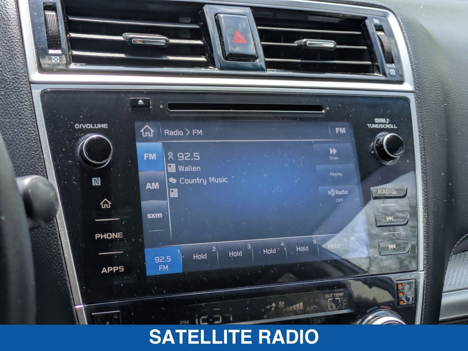 Used 2018 Subaru Outback 2.5i Premium AWD/4WD image 23