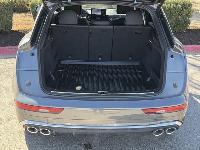Used 2024 Audi SQ5 Premium image 7