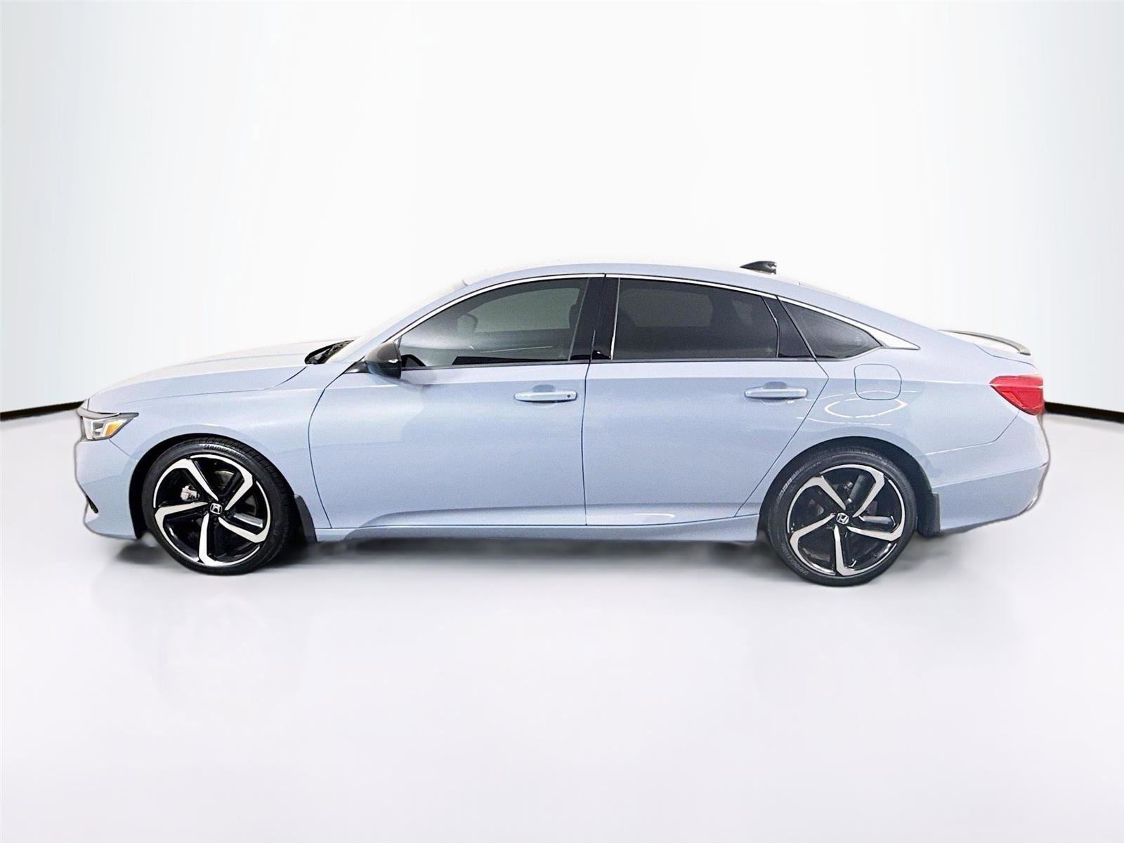 Used 2022 Honda Accord Sport image 9