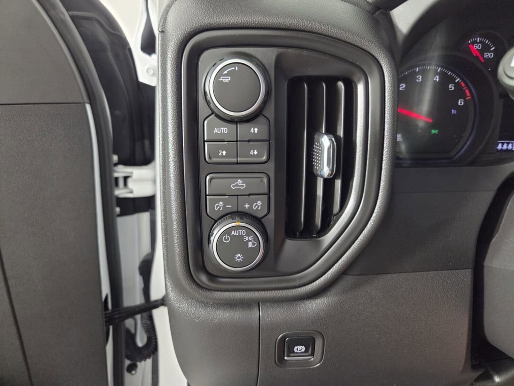 Used 2026 Chevrolet Silverado 1500 Custom Trail Boss image 21