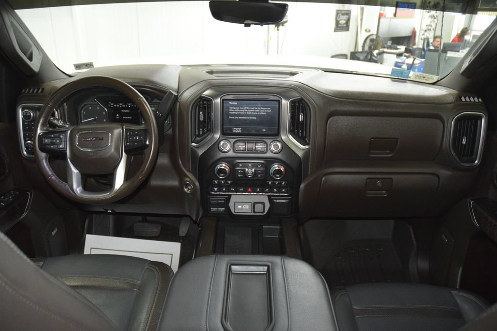 Used 2021 GMC Sierra 2500 Denali w/ Denali Ultimate Package AWD/4WD image 32