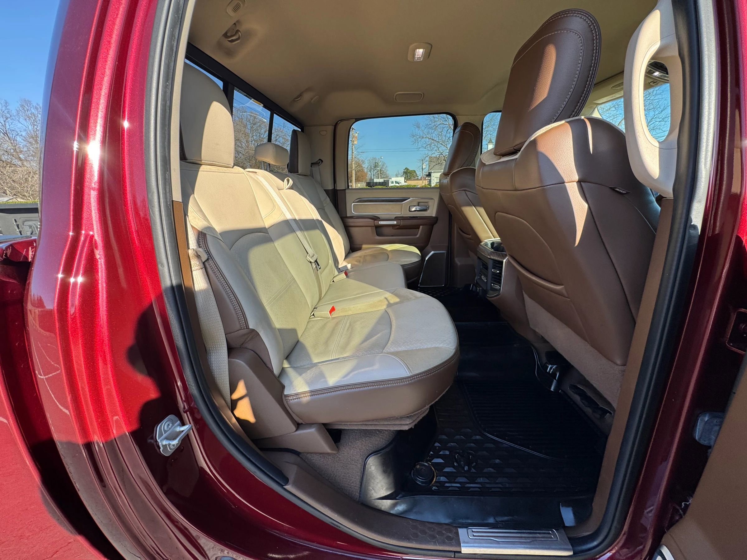 Used 2019 RAM 3500 Laramie image 20