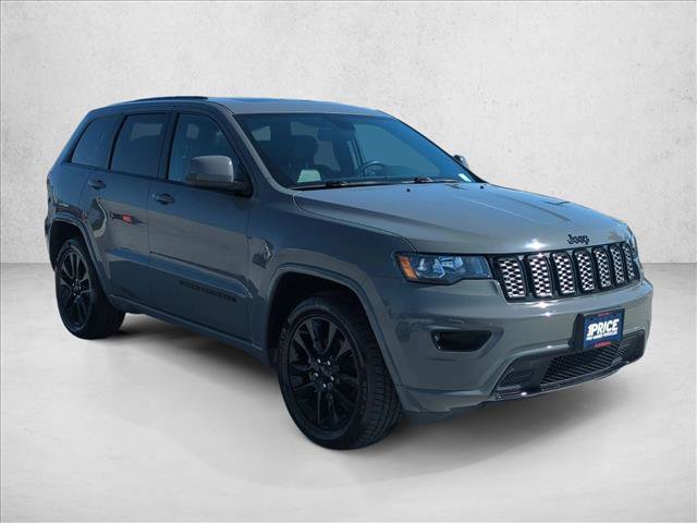 Used 2019 Jeep Grand Cherokee Altitude image 3