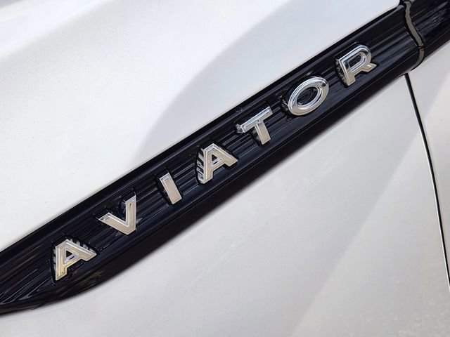 New 2026 Lincoln Aviator Reserve image 16