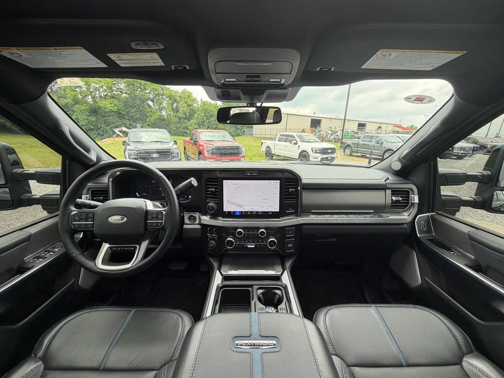 Used 2025 Ford F250 Platinum w/ Tremor Off-Road Package AWD/4WD image 8