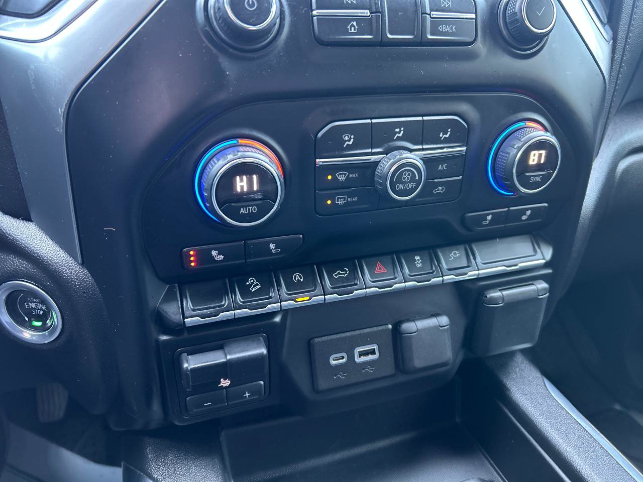 Used 2019 Chevrolet Silverado 1500 LT Trail Boss AWD/4WD image 16