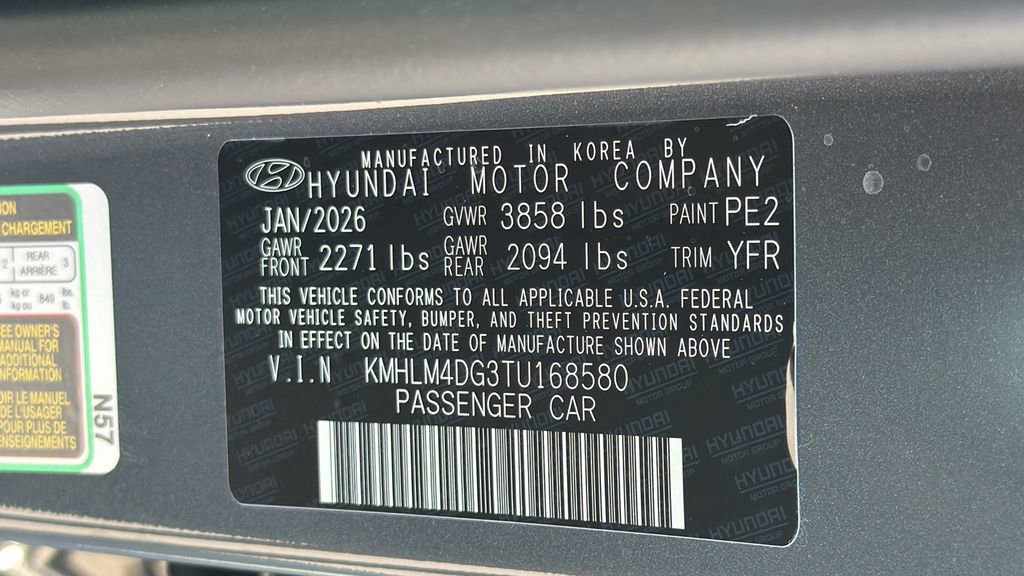 New 2026 Hyundai Elantra Sport FWD image 32
