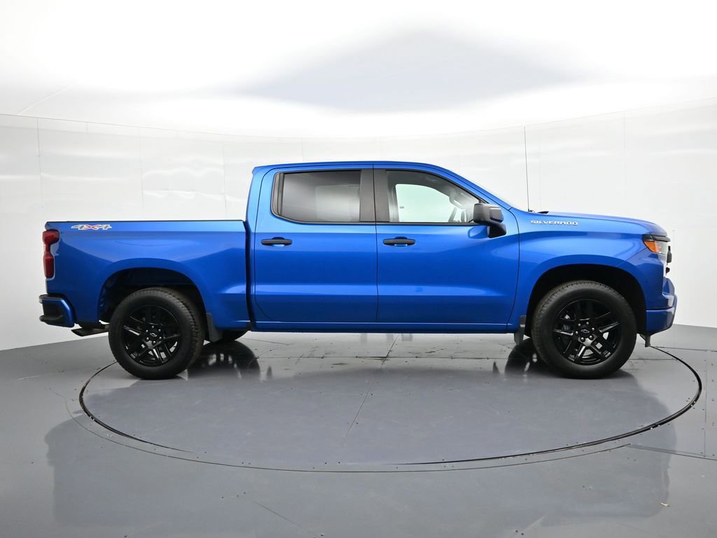 Used 2022 Chevrolet Silverado 1500 Custom image 5