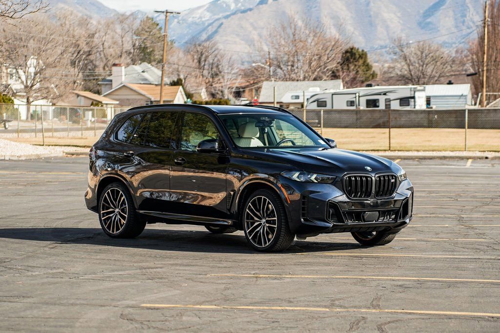 Certified 2025 BMW X5 M60i image 3