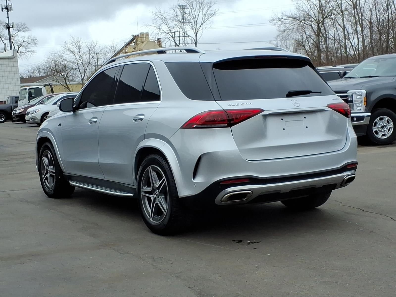 Used 2020 Mercedes-Benz GLE 580 4MATIC w/ Energizing Package Plus image 3