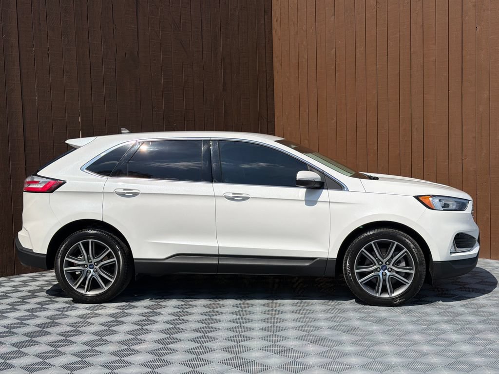Used 2021 Ford Edge Titanium w/ Cargo Accessory Package FWD image 13