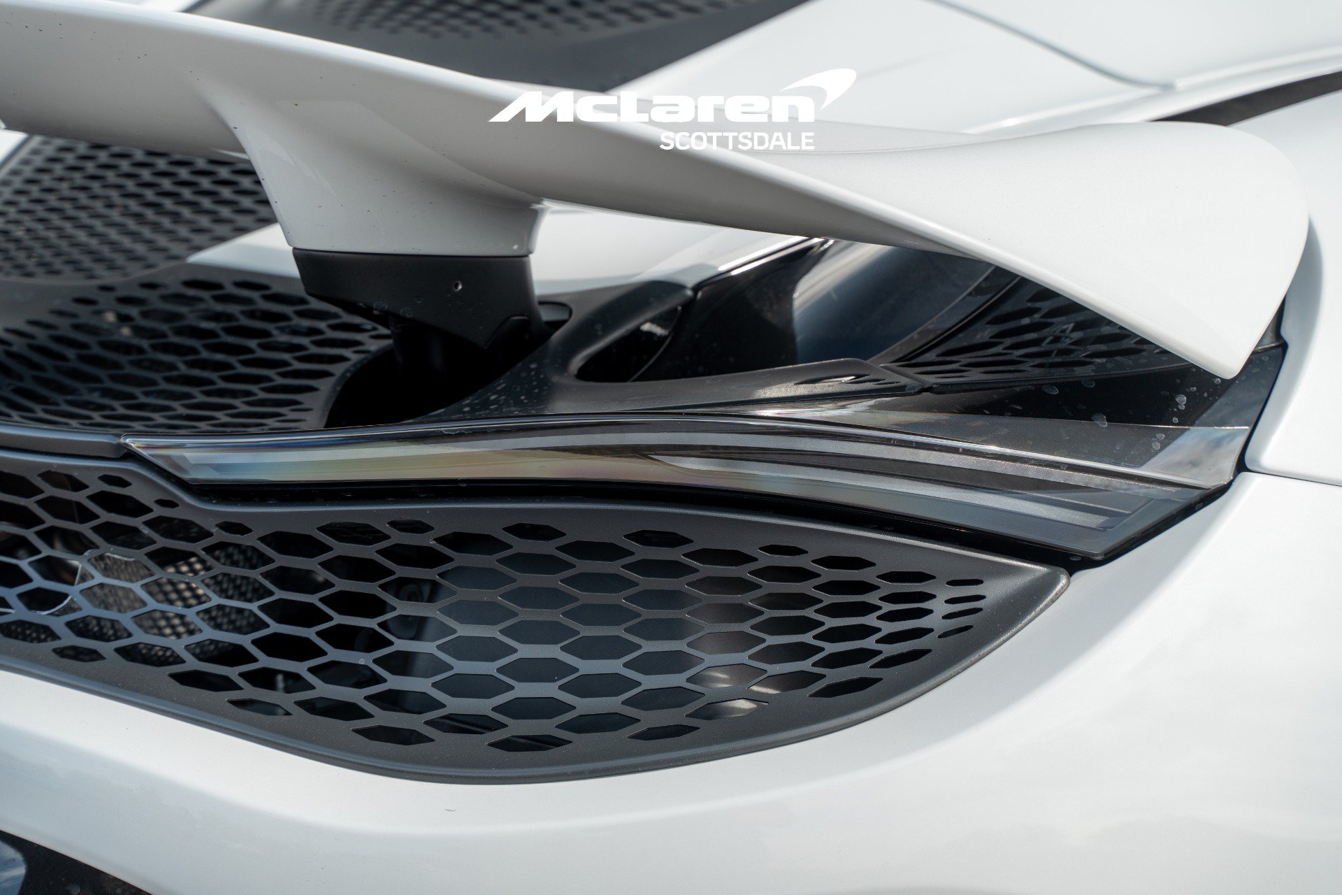 Used 2026 McLaren 750S Spider RWD image 25