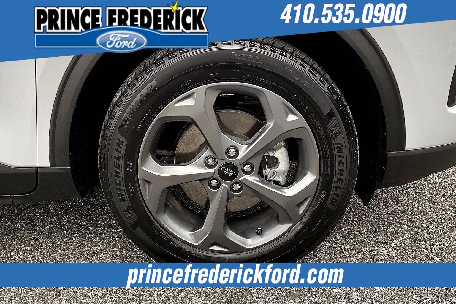 Used 2025 Ford Escape ST-Line Elite w/ Tech Pack #1 image 9