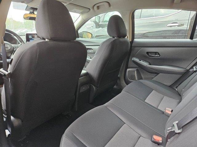 Used 2025 Nissan Sentra SV image 22