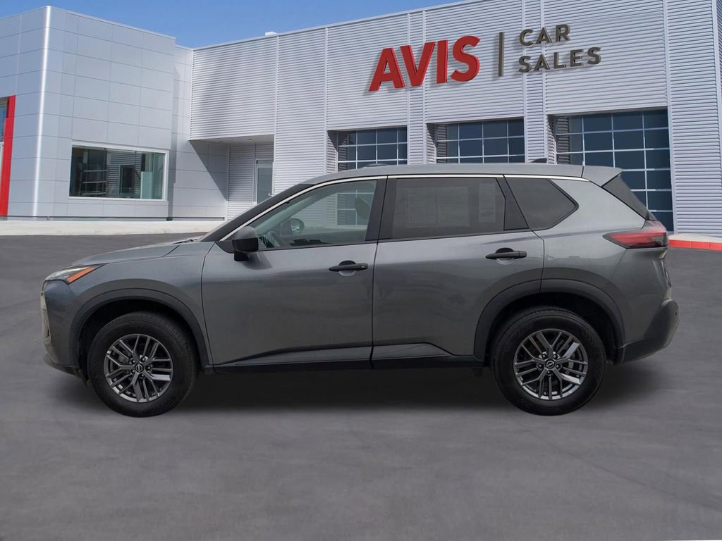 Used 2023 Nissan Rogue S image 10