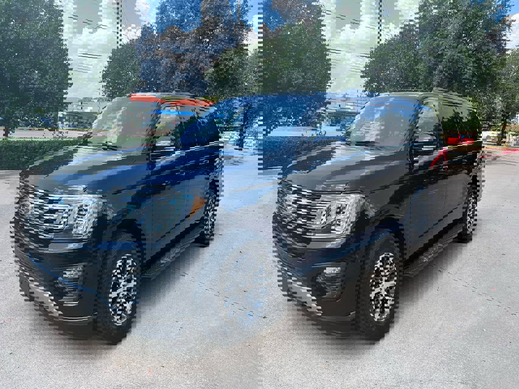 Used 2019 Ford Expedition Max XLT w/ Equipment Group 201A image 1