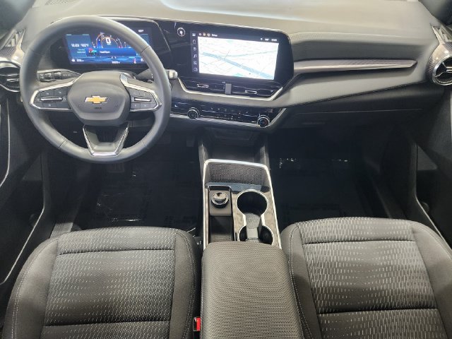 Used 2026 Chevrolet Equinox LT FWD image 27
