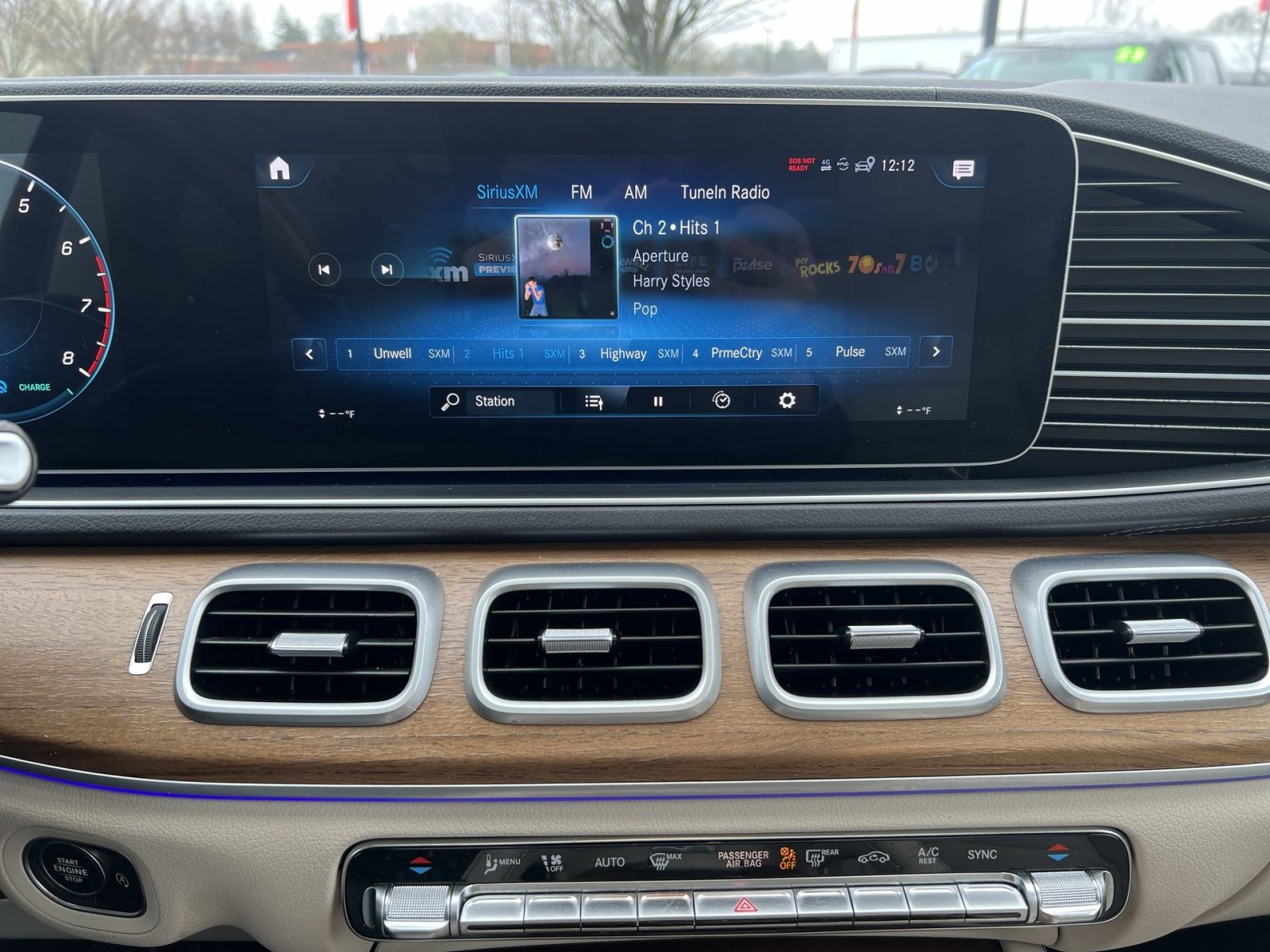 Used 2022 Mercedes-Benz GLS 450 4MATIC image 17