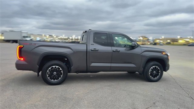 Used 2022 Toyota Tundra SR5 w/ TRD Off-Road Package image 9