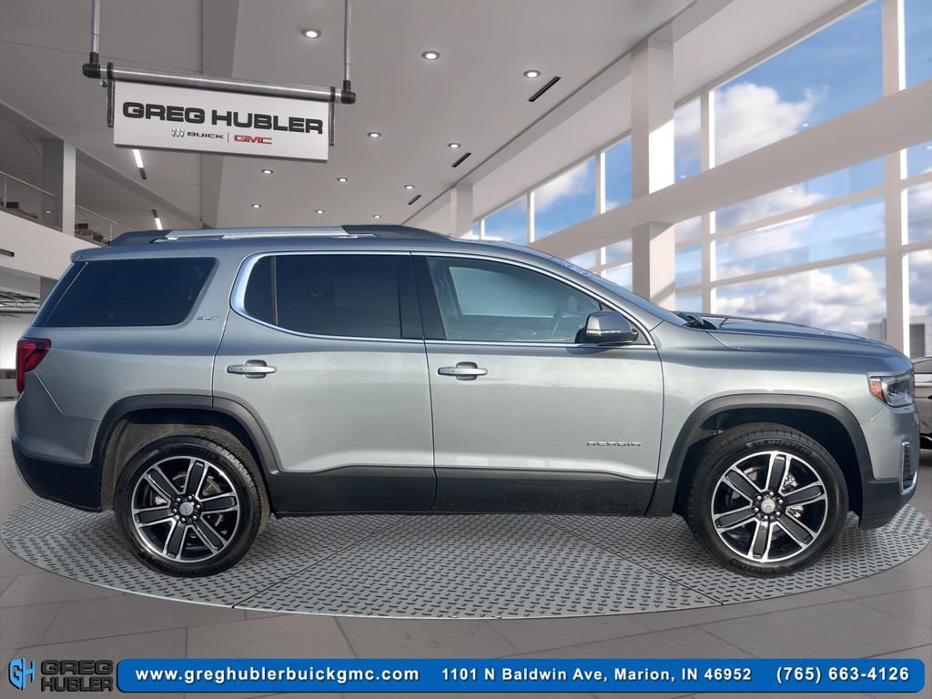 Used 2023 GMC Acadia SLT w/ Technology Package image 4