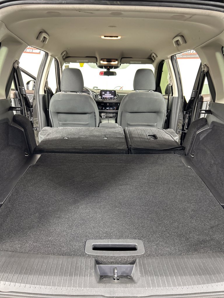 Used 2022 Nissan Rogue SV FWD image 20