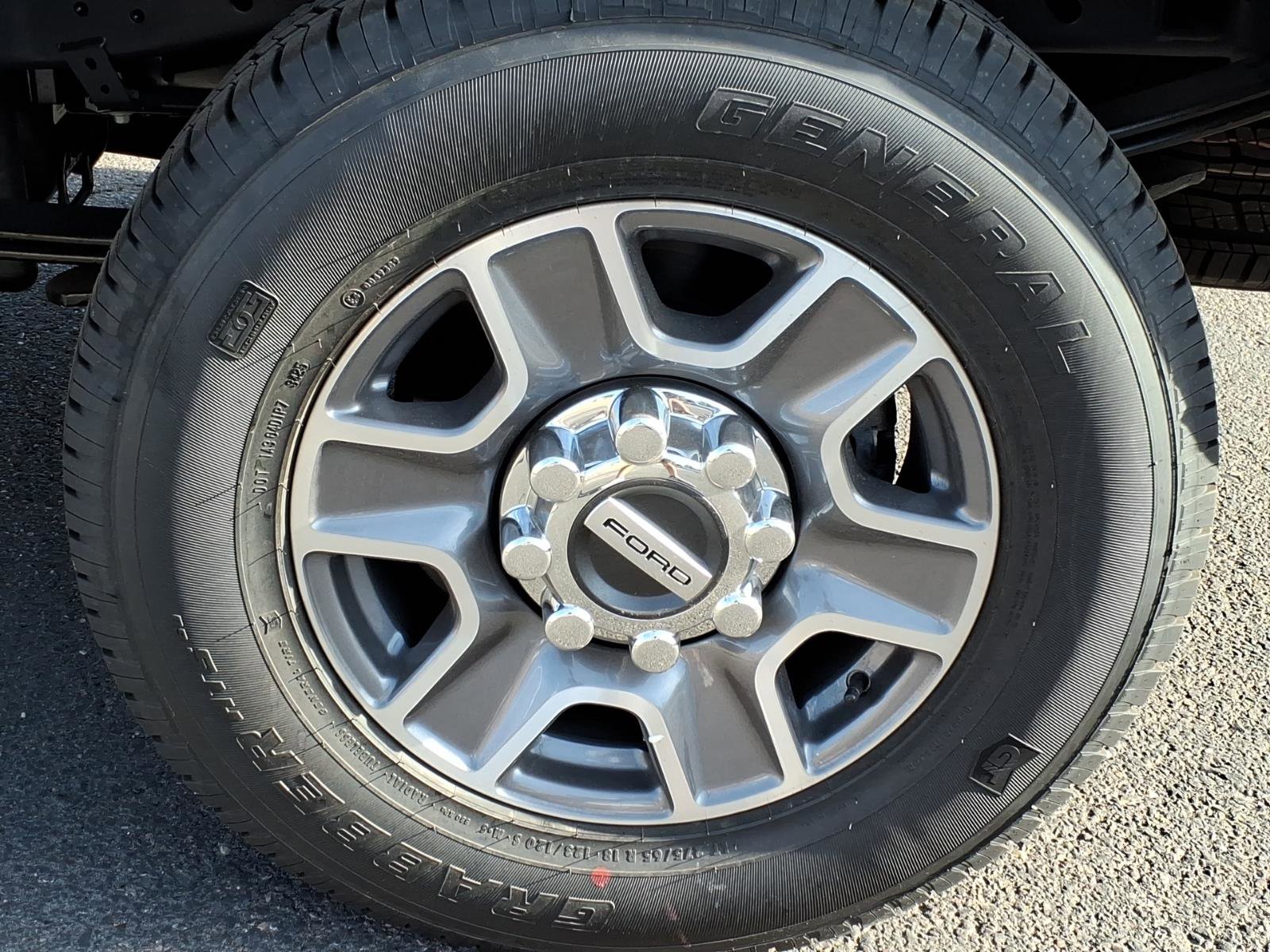 New 2026 Ford F250 Lariat image 5