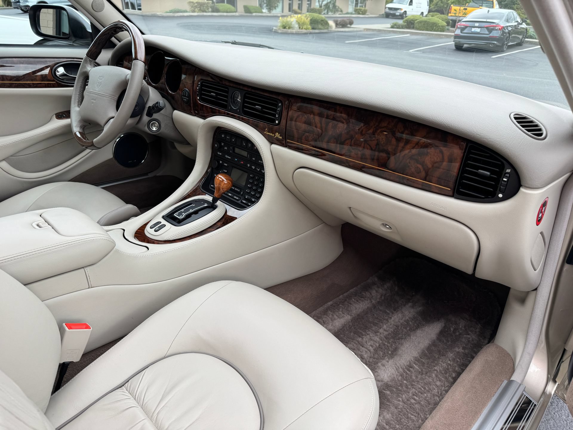 Used 2001 Jaguar XJ Supercharged RWD image 72