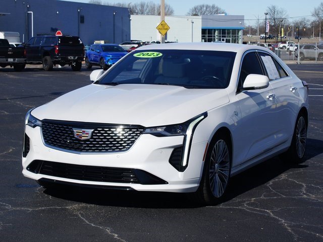 Used 2023 Cadillac CT4 Premium Luxury image 2