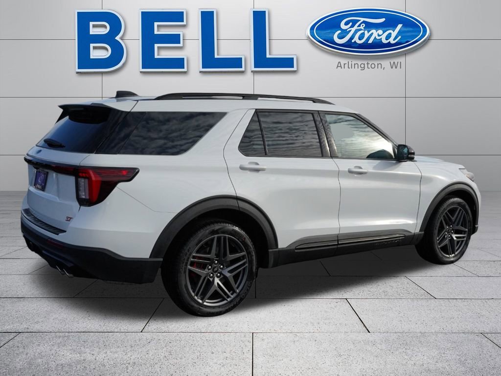 New 2026 Ford Explorer ST image 3