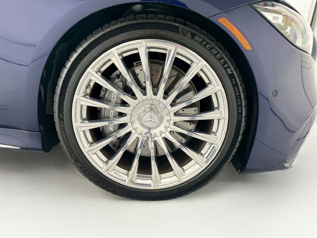 Used 2025 Mercedes-Benz S 63 AMG S image 31