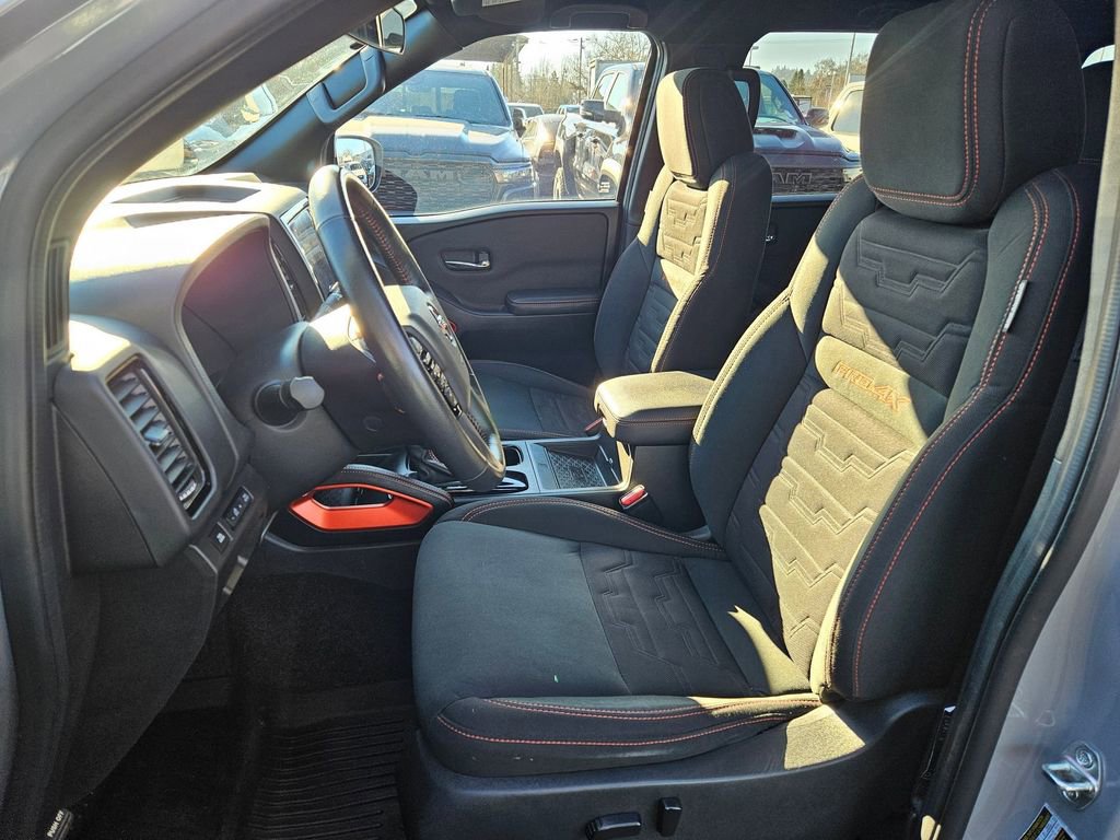 Used 2023 Nissan Frontier PRO-4X w/ Pro Convenience Package image 12