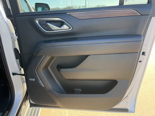 Used 2022 Chevrolet Suburban High Country image 48