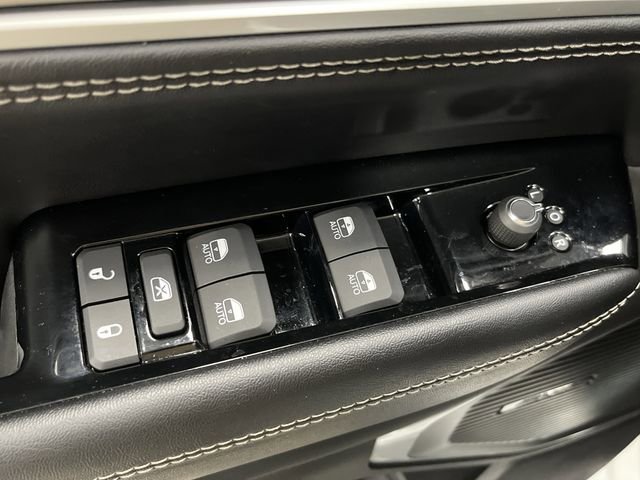 Used 2024 Jeep Wagoneer Series III w/ Convenience Group I image 30