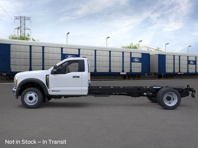 New 2026 Ford F550 2WD Regular Cab Super Duty image 4