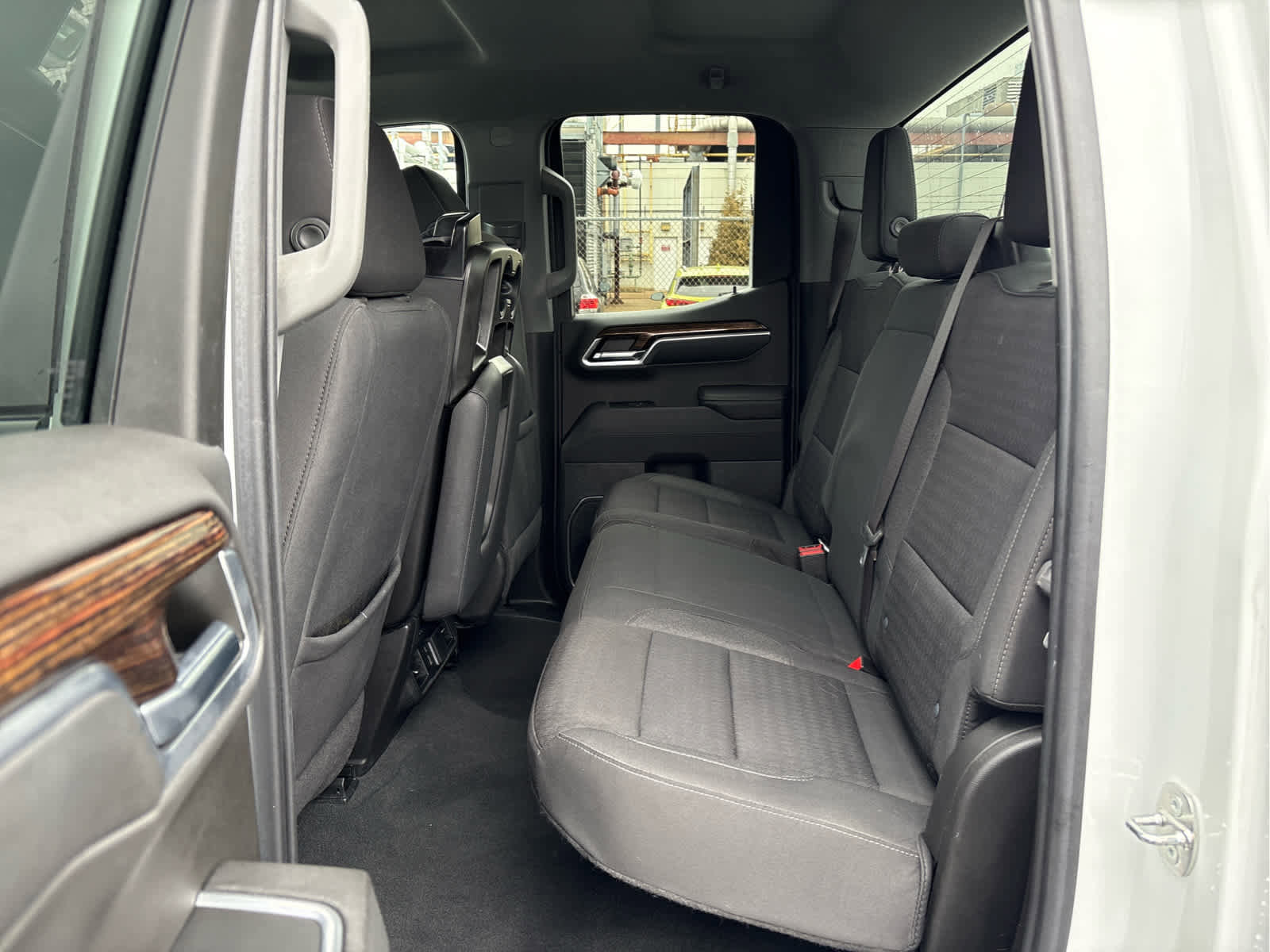 Used 2023 GMC Sierra 1500 Elevation image 9