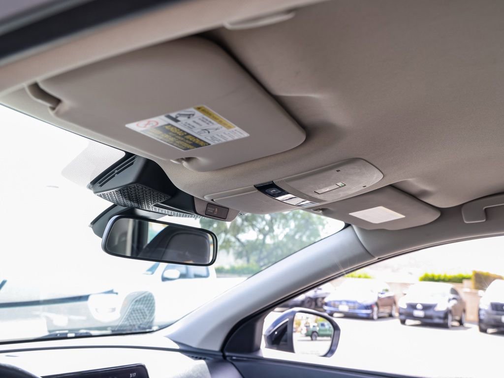 Used 2024 Nissan Ariya FWD image 13