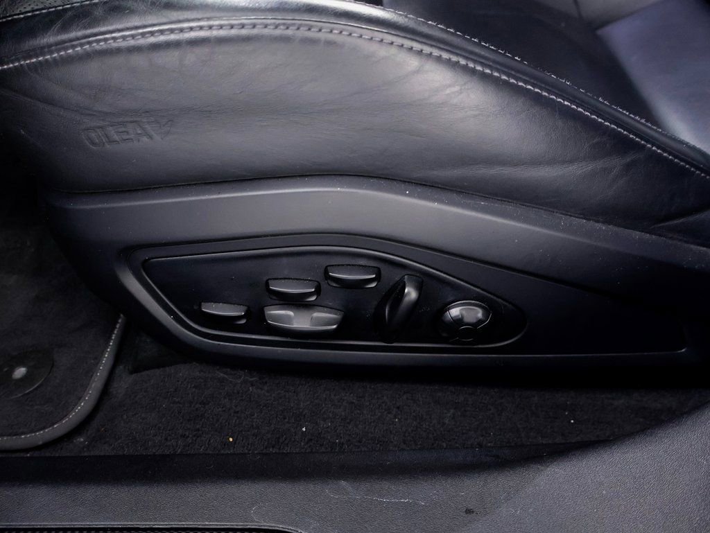 Certified 2021 Porsche Taycan Turbo S image 12