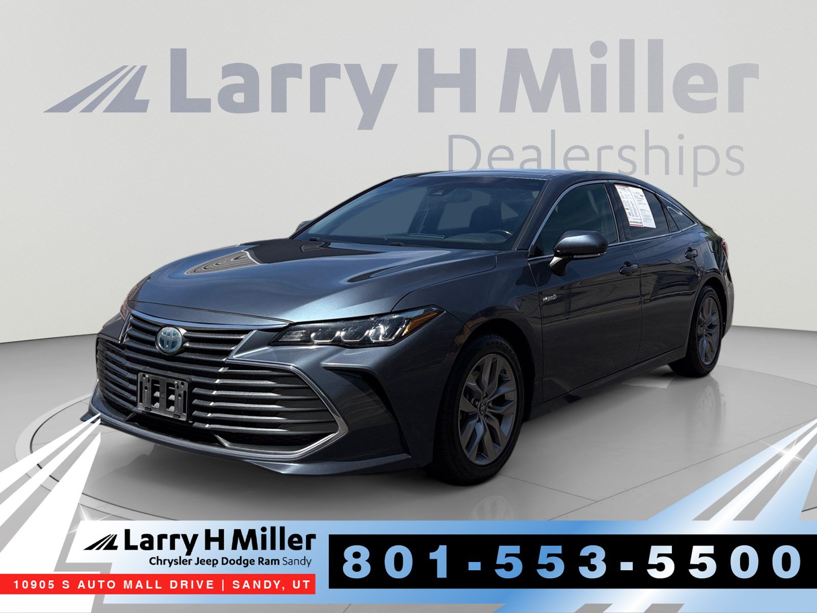 Used 2019 Toyota Avalon XLE w/ Moonroof Package