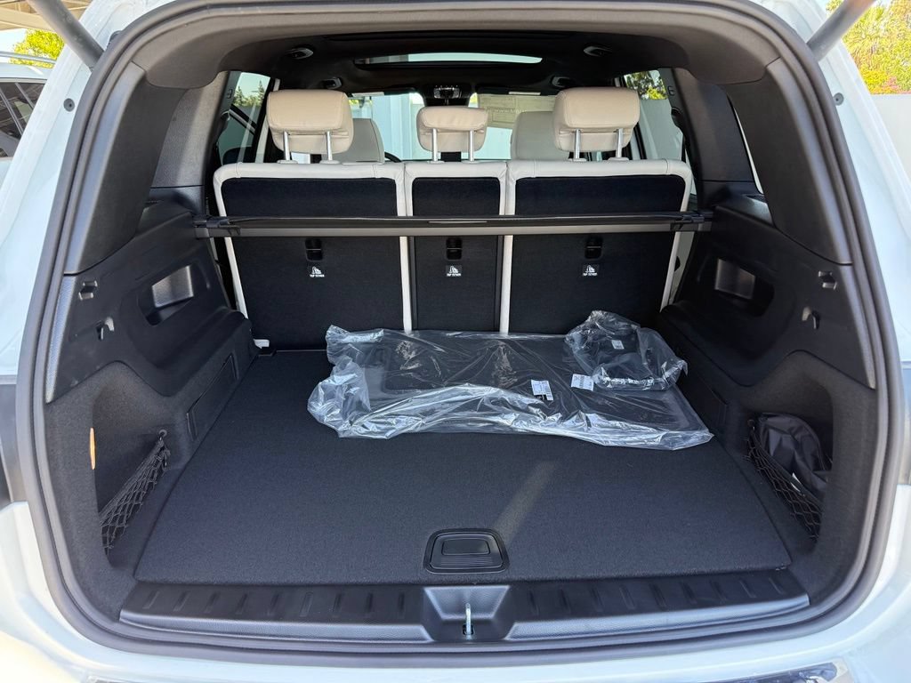 New 2026 Mercedes-Benz GLB 250 image 18