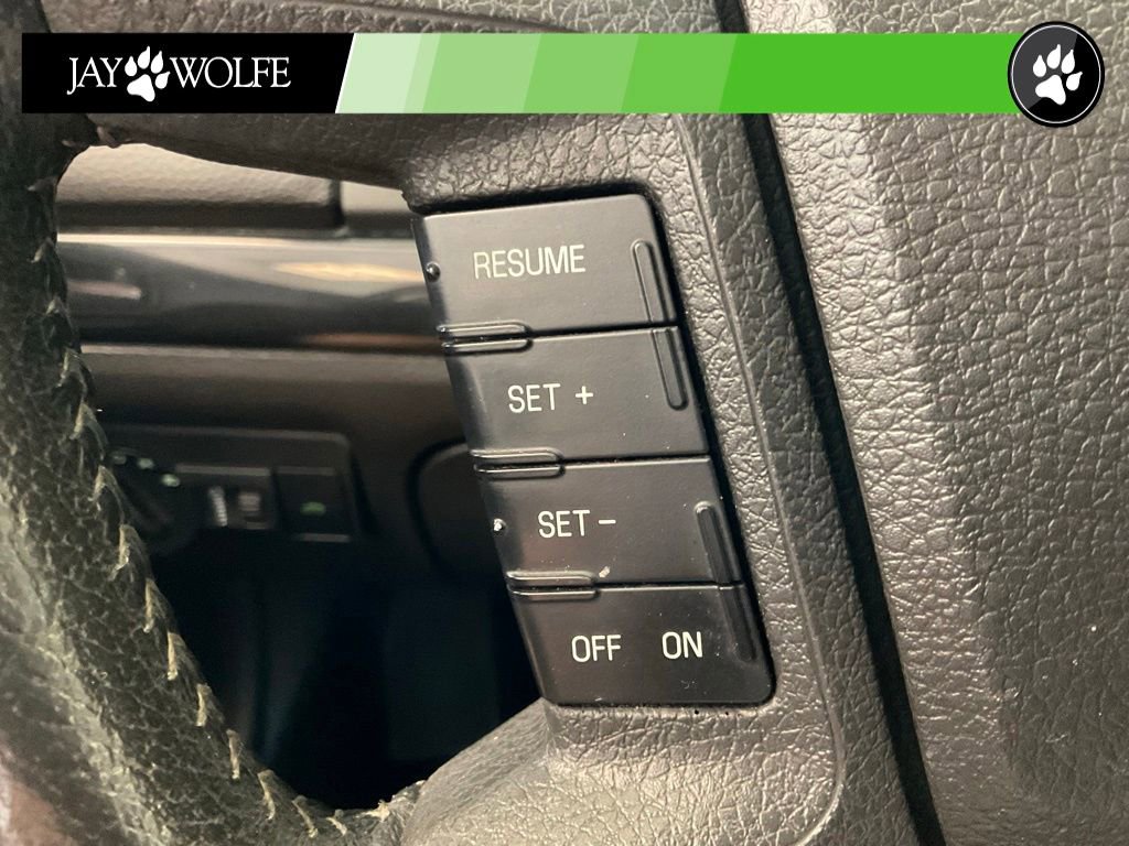 Used 2009 Ford Fusion SEL FWD image 12