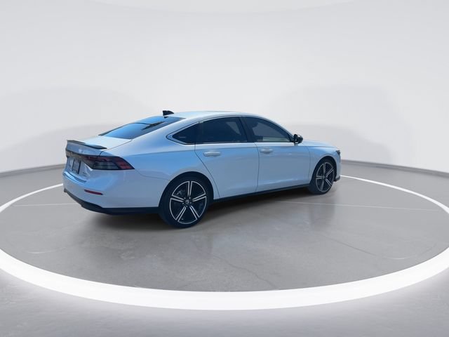 Used 2024 Honda Accord Sport image 8