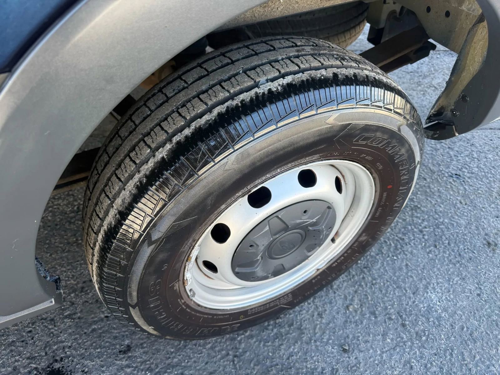 Used 2017 Ford Transit 250 Medium Roof w/Sliding Side Doo image 35