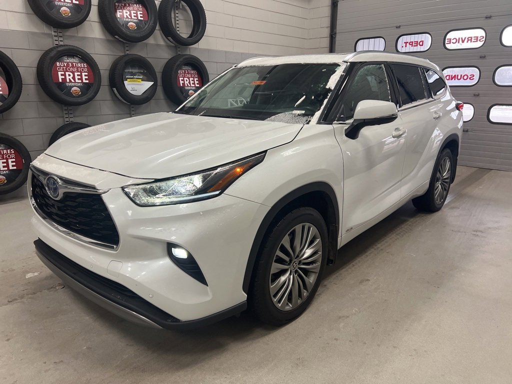 Used 2022 Toyota Highlander Platinum