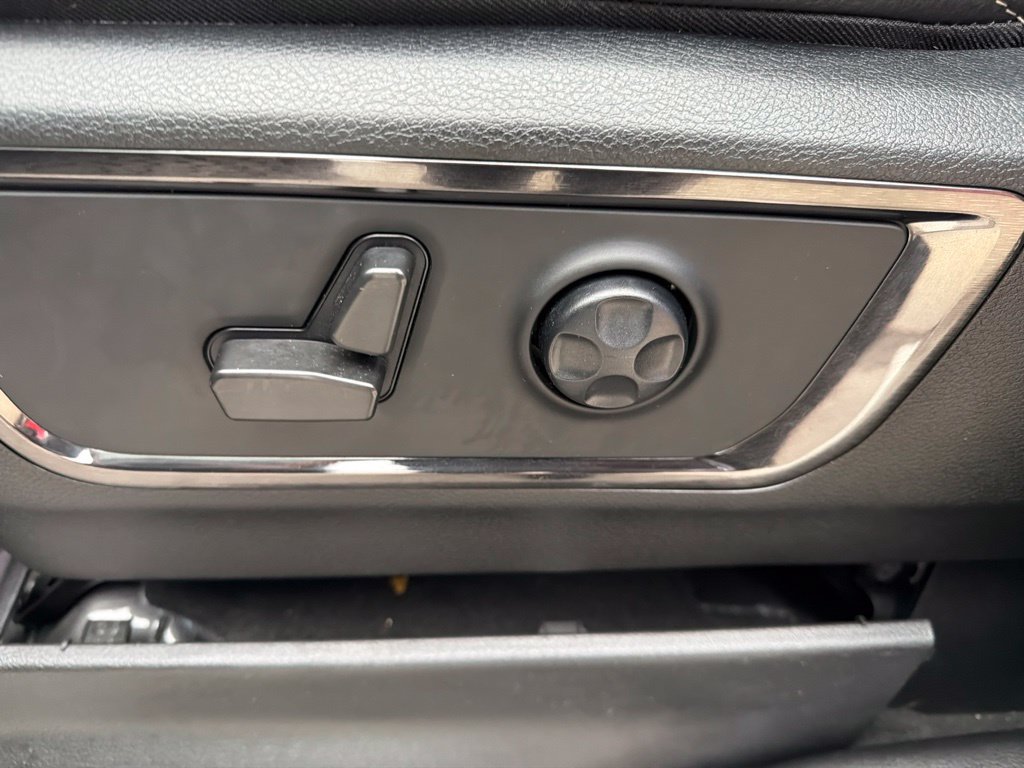 Used 2022 RAM 1500 Limited AWD/4WD image 22